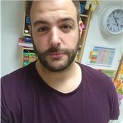 Profesor titulado con un nivel C2 (Proficiency) y años de experiencia en academias y clases particulares se ofrece para impartir clases a domicilio